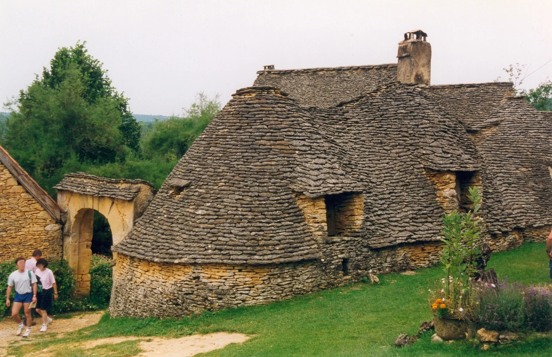 A honey-stone farmhouse in the Périgord countryside, Dordogne, France