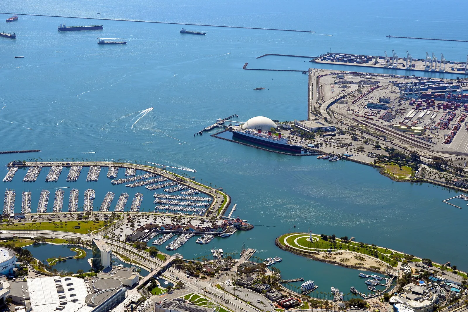 Aerial view of the marina and waterfront neighborhoods of Long Beach, California