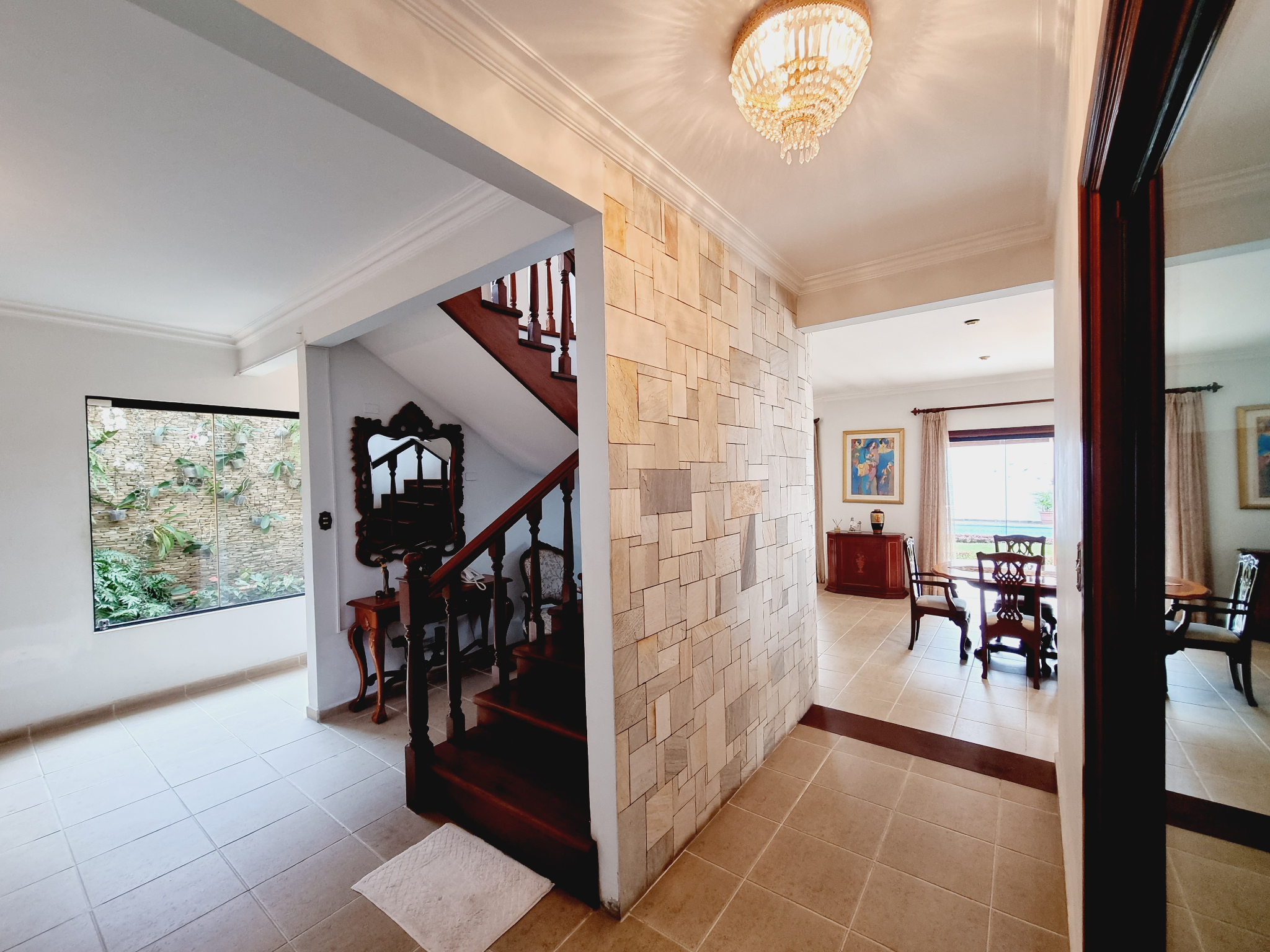 ESPECTACULAR CASA EN LA ZONA SUR! - Photo 14