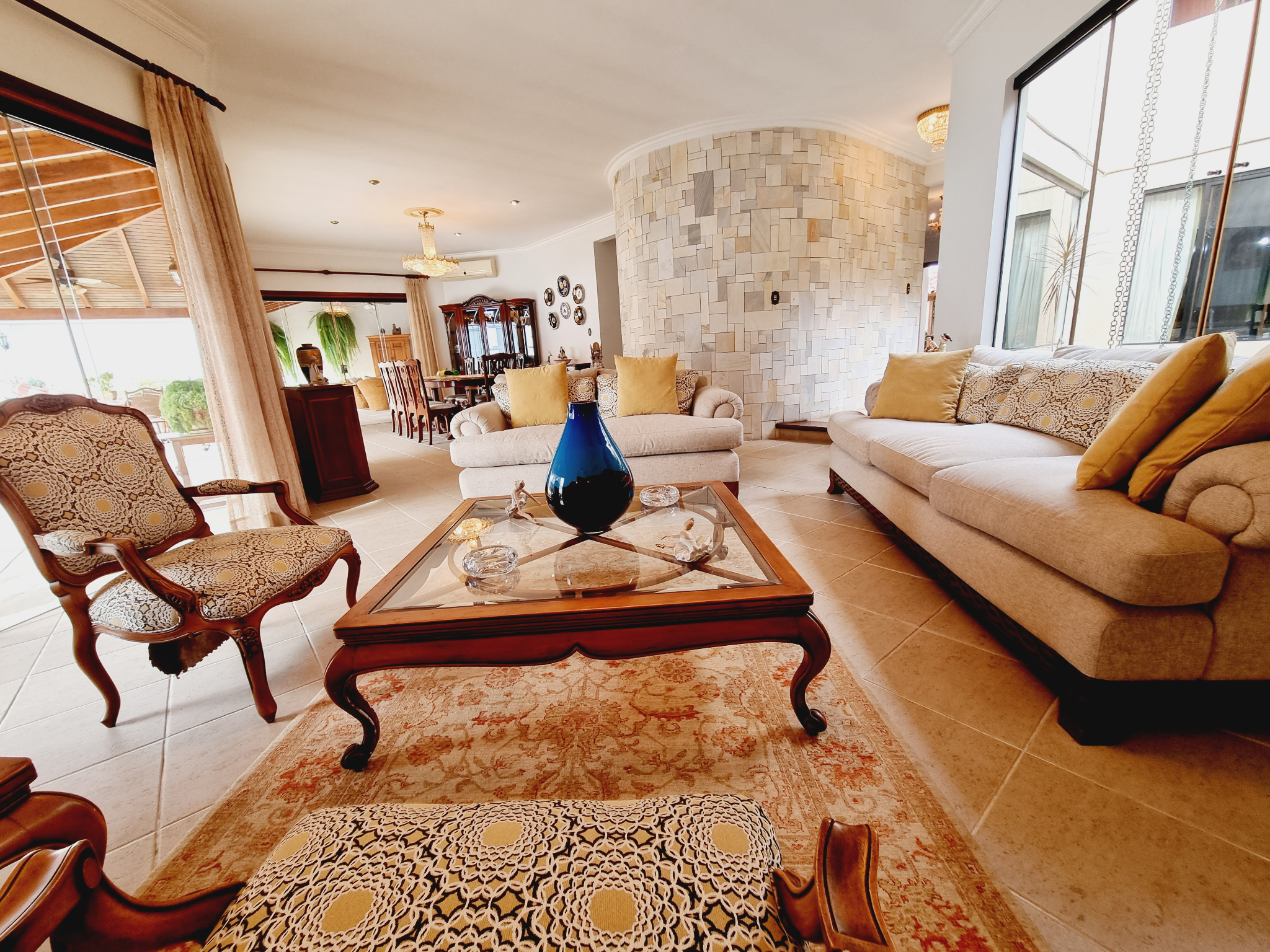 ESPECTACULAR CASA EN LA ZONA SUR! - Photo 9