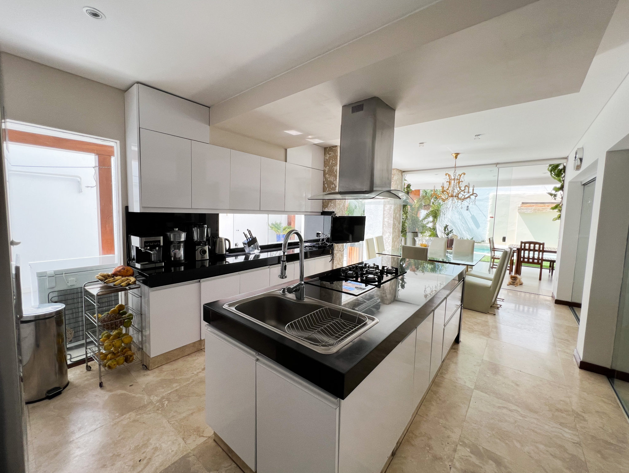 Casa en Venta - Cond. Costa Blanca III (Zona Equipetrol) - Photo 3