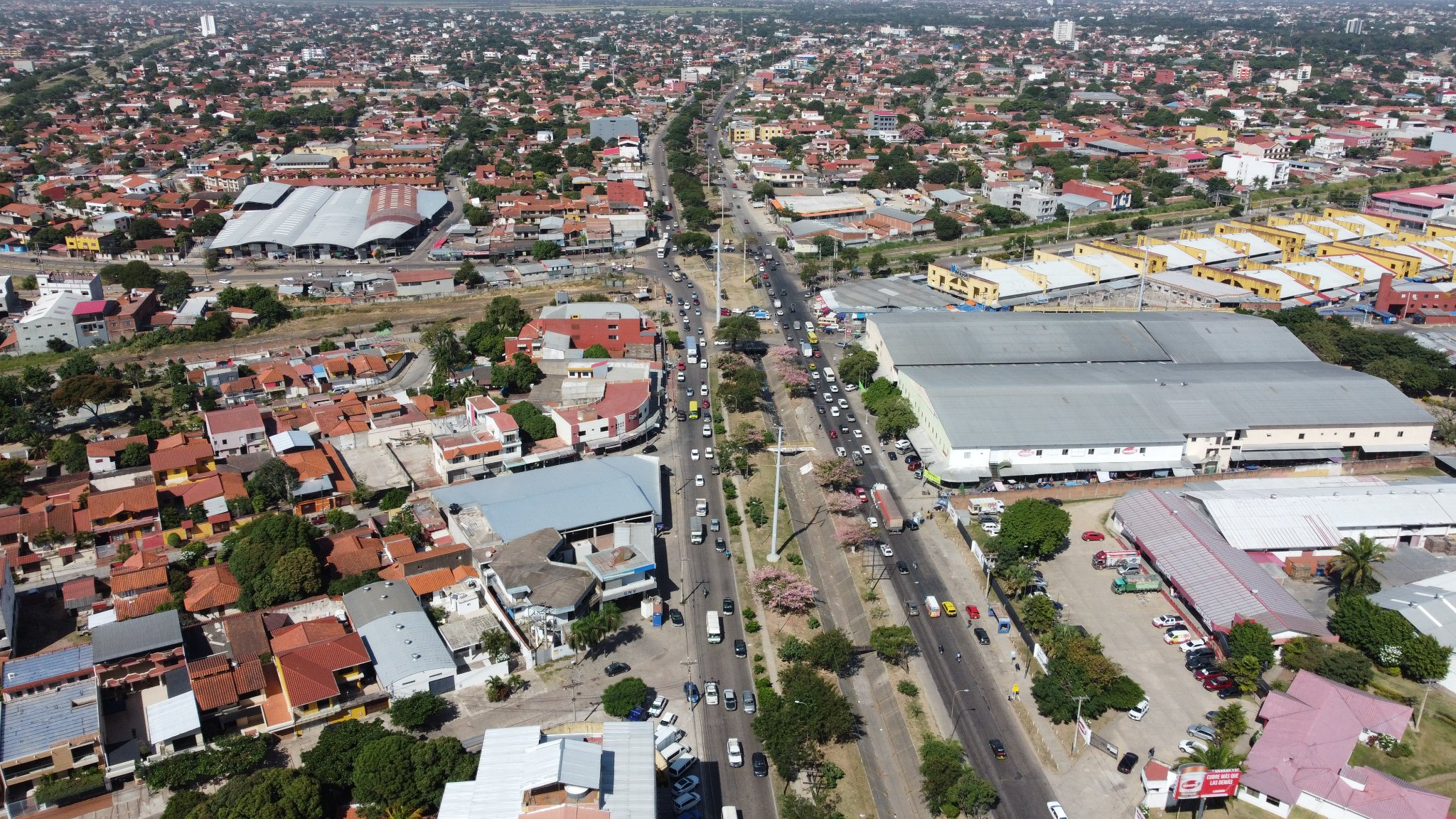 SURTIDOR EN VENTA SOBRE AV 4TO ANILLO