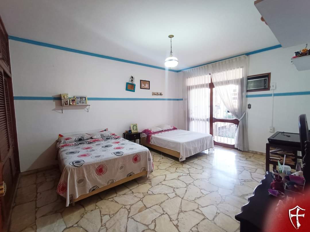 CASA EN VENTA SOBRE AVENIDA CASI 1ER ANILLO - ZONA PARQUE URBANO - Photo 15