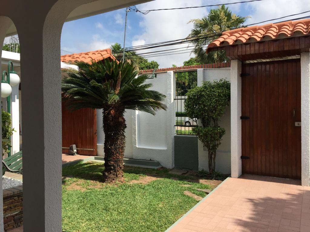 CASA EN VENTA - ZONA SUR - 2do: ANILLO