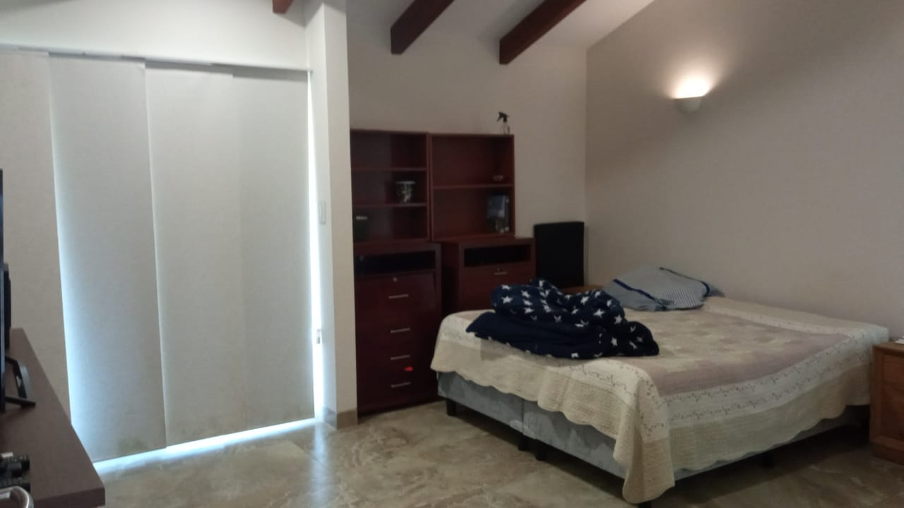 Hermosa casa de Estilo de 520m2 en el Urubó Golf - Photo 17