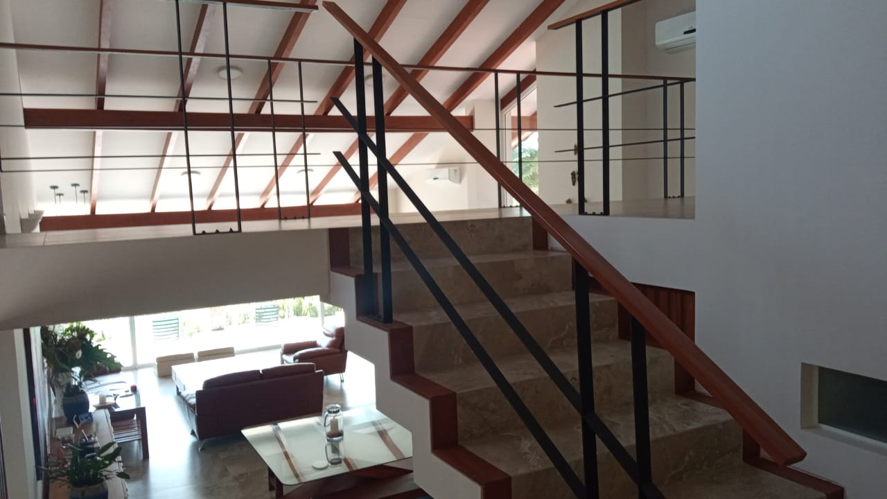 Hermosa casa de Estilo de 520m2 en el Urubó Golf - Photo 19