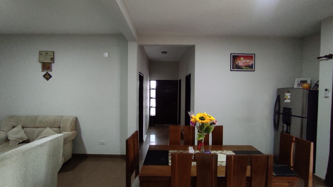 EN VENTA CASA COMERCIAL ZONA ESTE AV. PANAMERICANA Y AV. LUJAN EN SANTA CRUZ - Photo 12