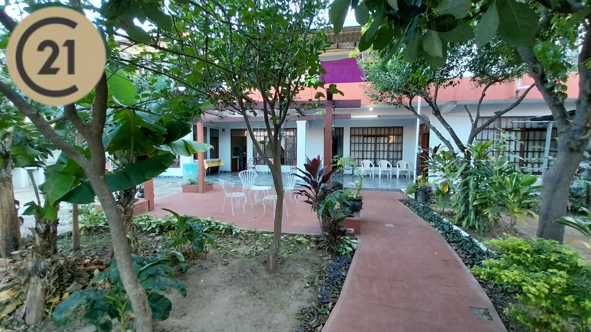 EN VENTA, ZONA ESTE, CASA DE 4 HABITACIONES: VIVIENDA Y NEGOCIO - Photo 15