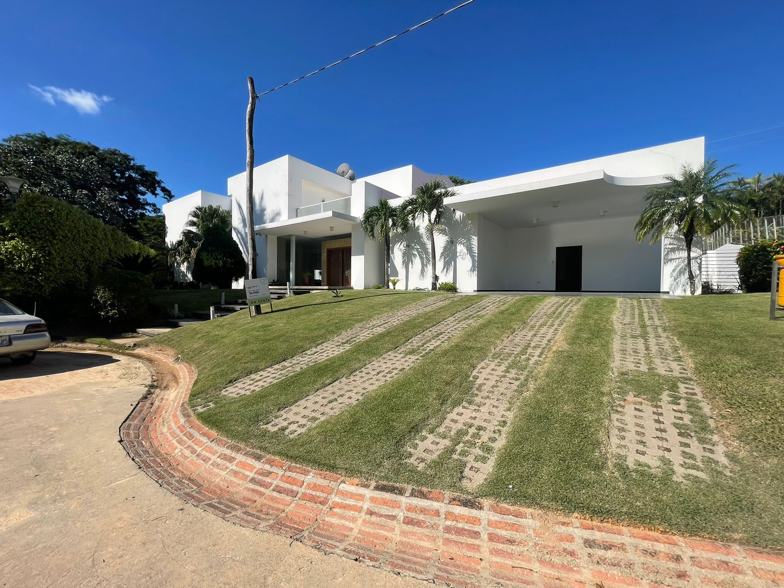 CASA DE LUJO EN VENTA - LA CAÑADA (URUBO) - Photo 17