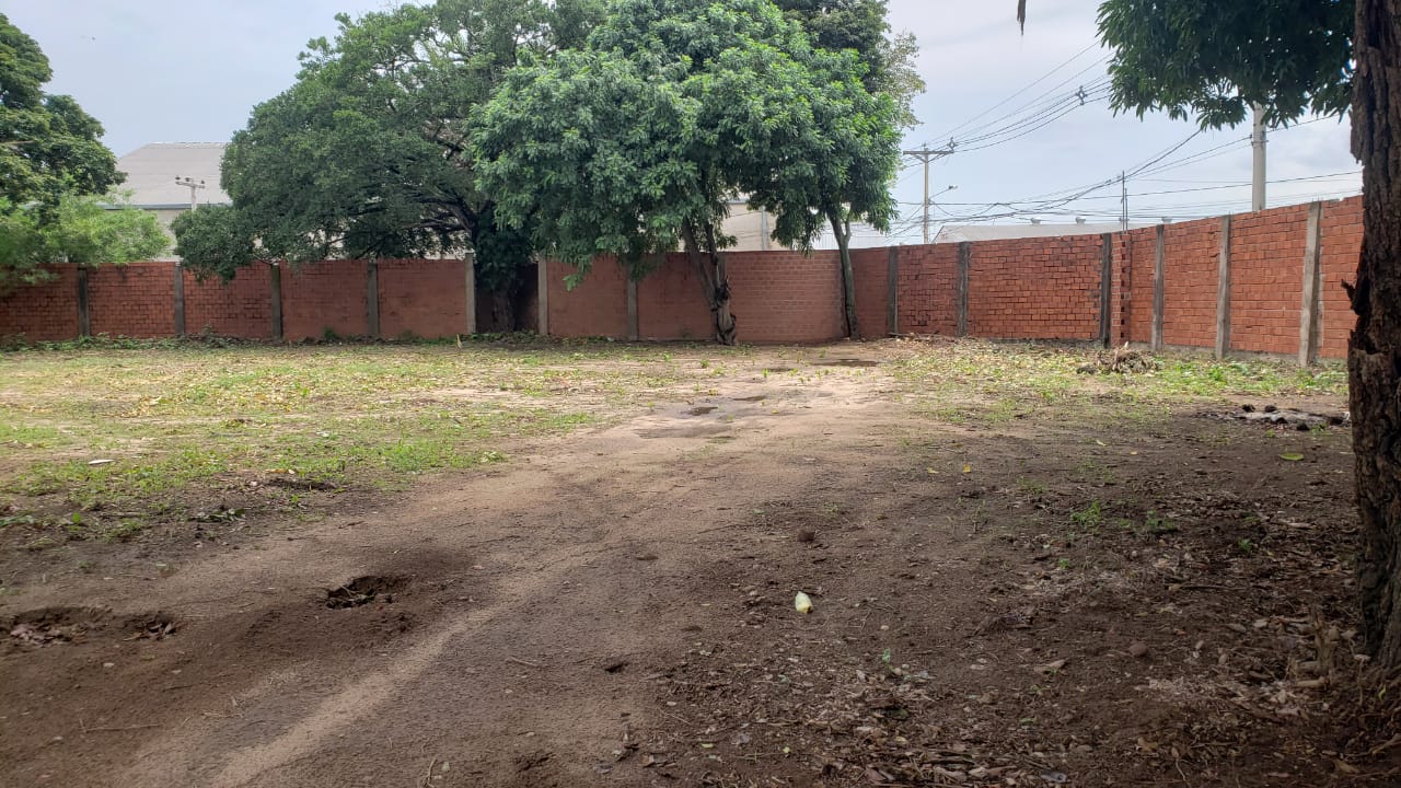 Inmueble # 56 TERRENO EN AV. BANZER 8VO ANILLO - Photo 10