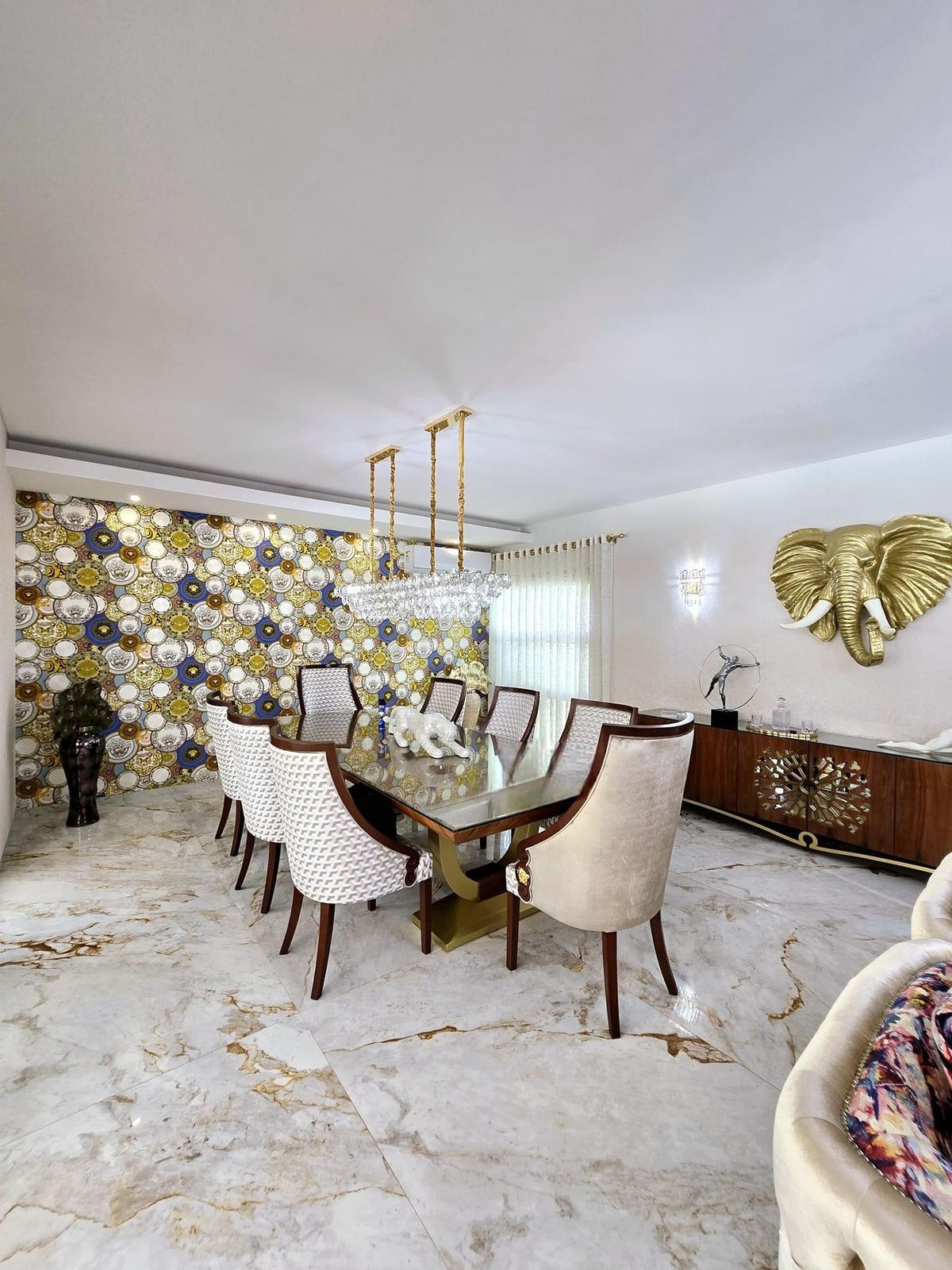 BELLA CASA DE LUJO EN VENTA – TOTALMENTE AMOBLADA - Photo 3