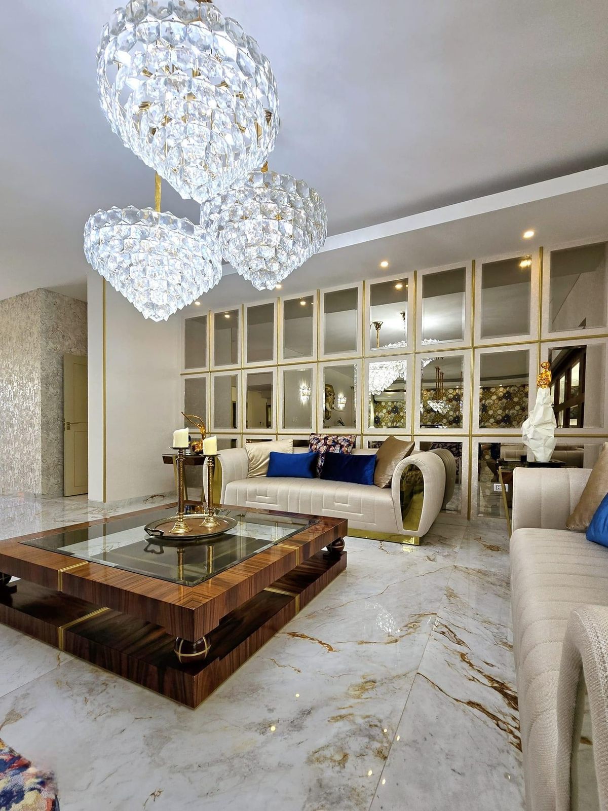 BELLA CASA DE LUJO EN VENTA – TOTALMENTE AMOBLADA - Photo 8