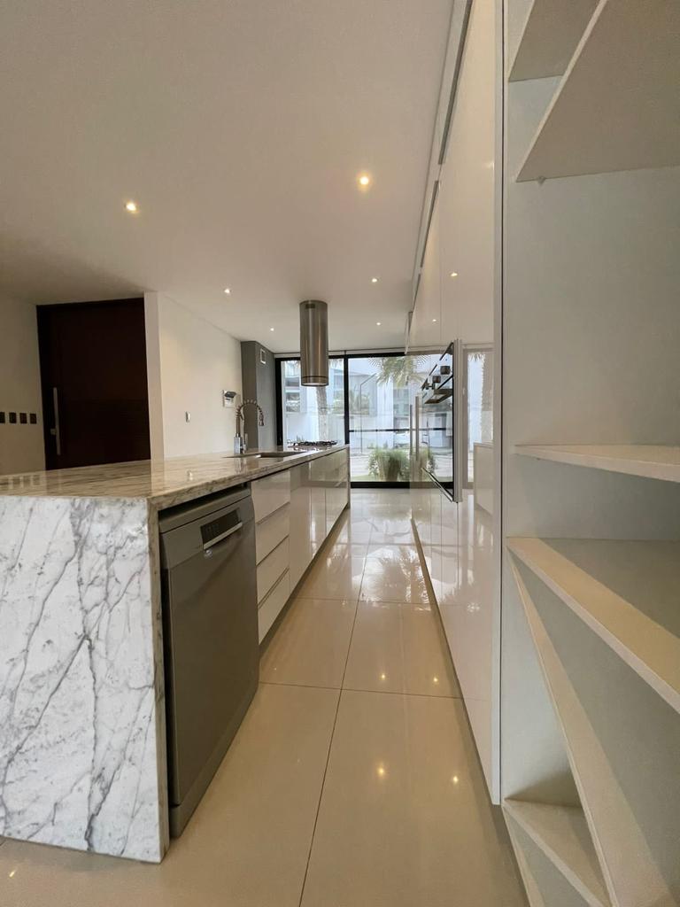 CASA EN VENTA Y/O ALQUILER EN COND. COSTANERA BLUE - Photo 11