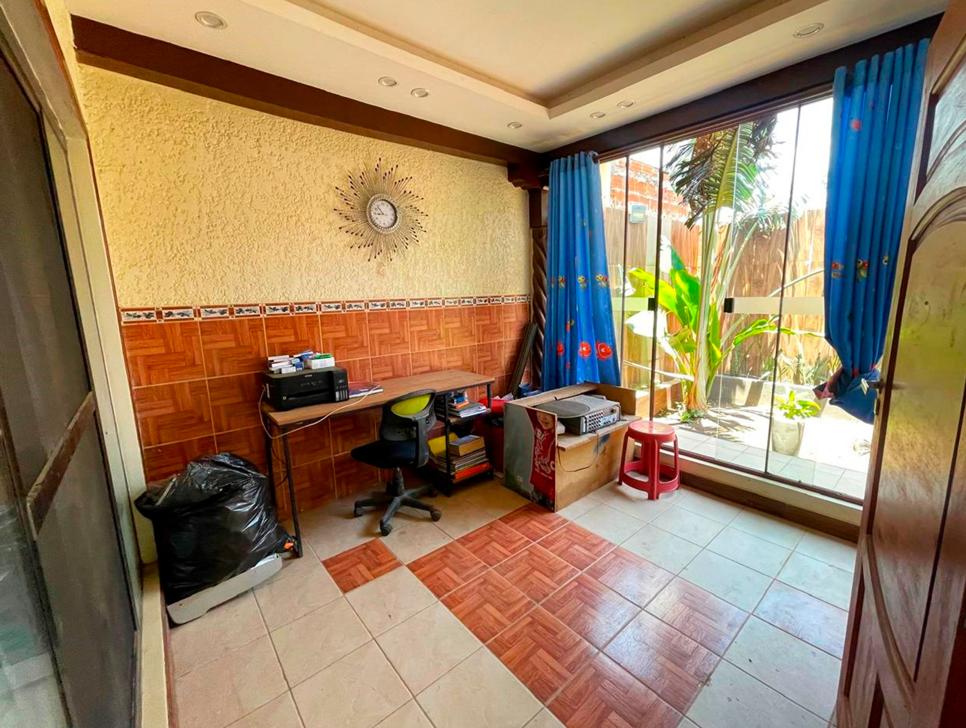 HERMOSA CASA CON PISCINA EN VENTA - Photo 5