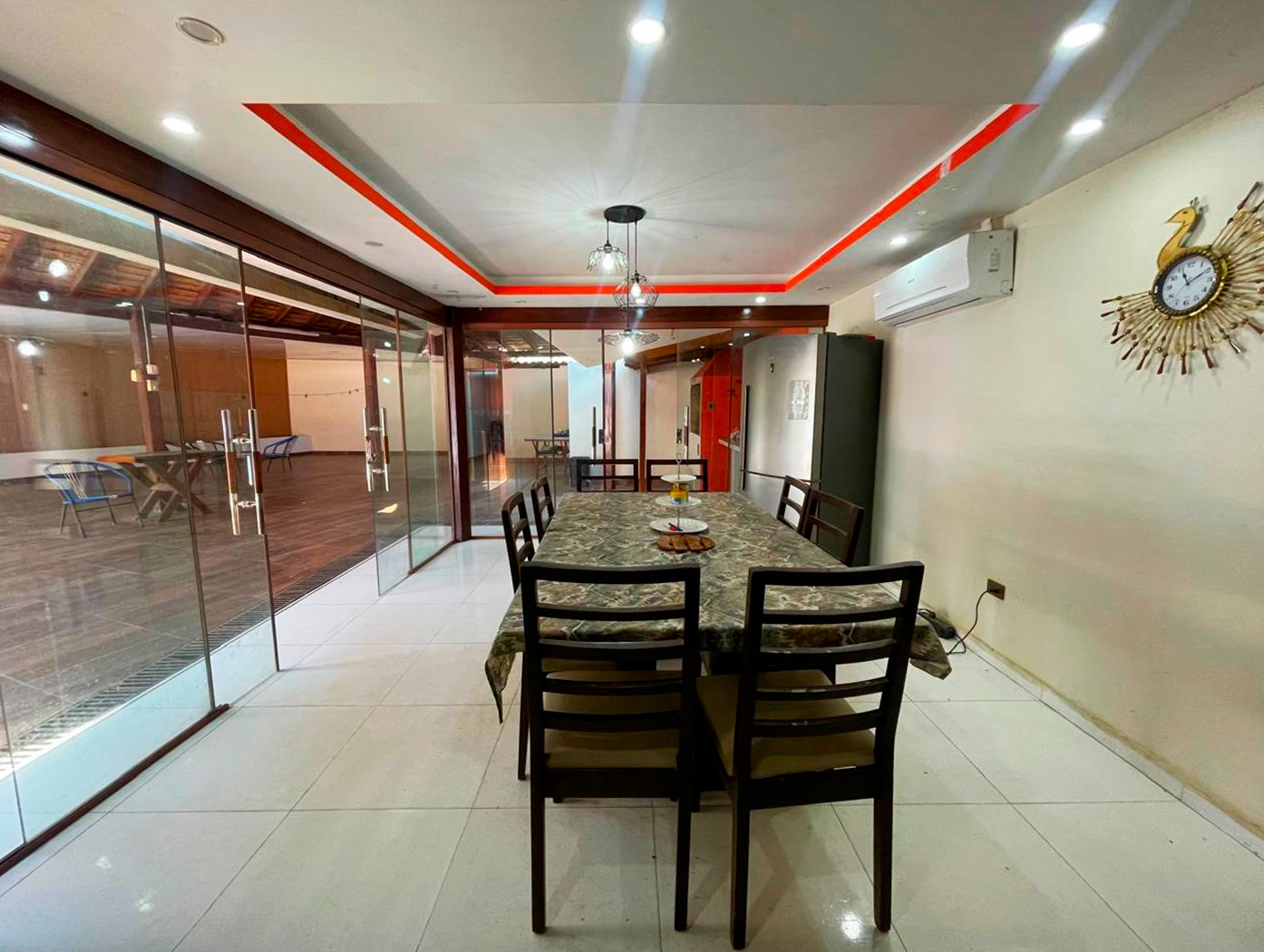 HERMOSA CASA CON PISCINA EN VENTA - Photo 6