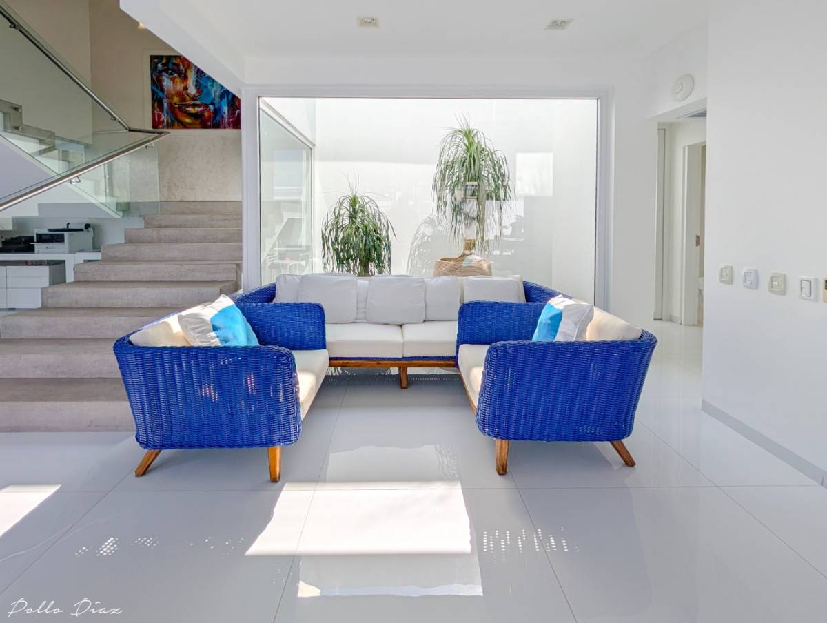 Lujo y Estilo en Cada Rincón: Casa de Ensueño a Precio Promocional - Photo 14
