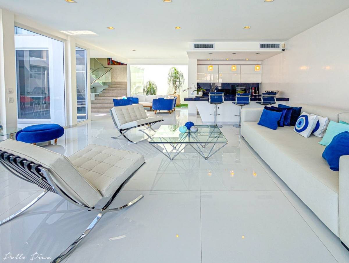 Lujo y Estilo en Cada Rincón: Casa de Ensueño a Precio Promocional - Photo 15
