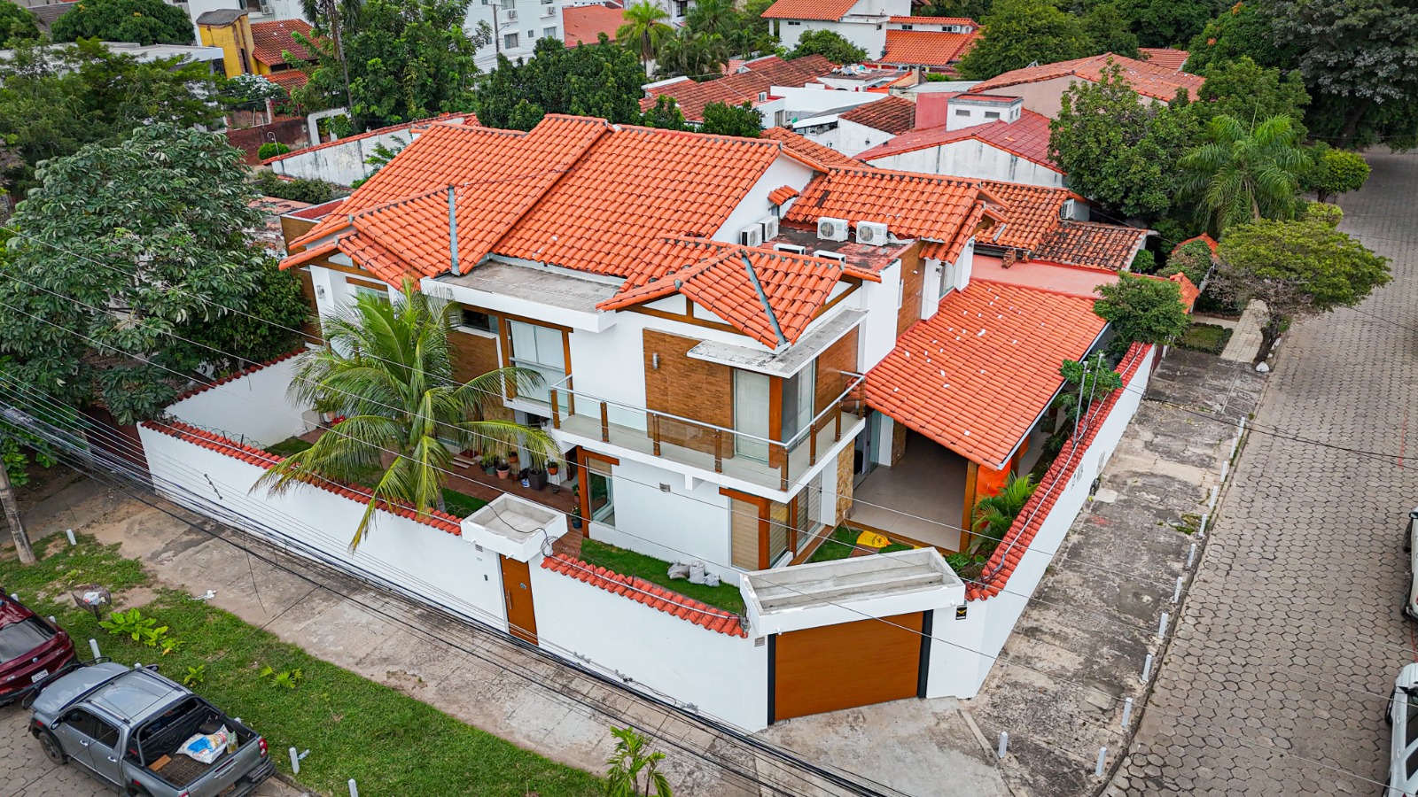 Hermosa Casa en venta Barrio Hamacas - entre 3er y 4to anillo - Photo 4