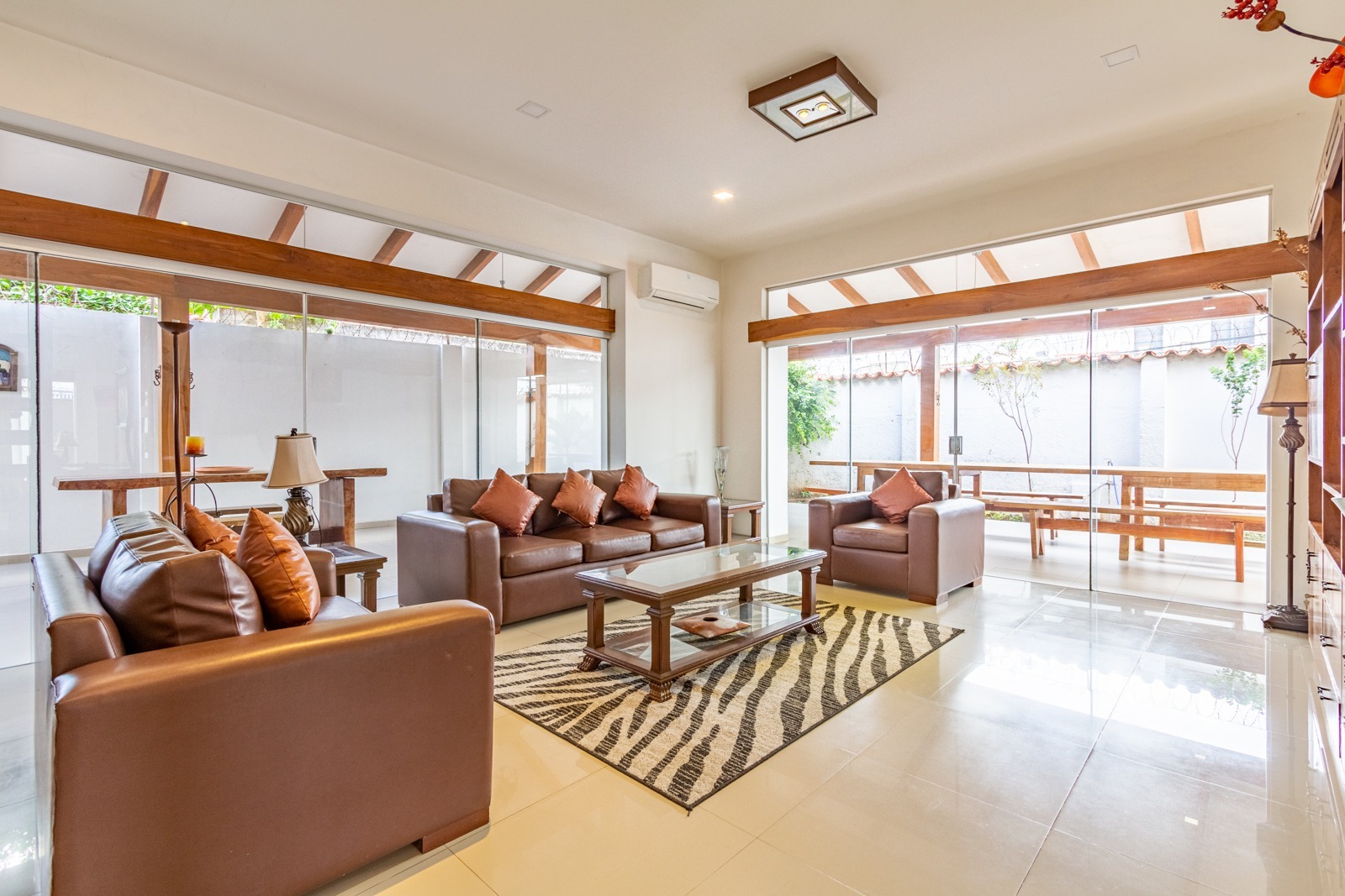Hermosa Casa en venta Barrio Hamacas - entre 3er y 4to anillo - Photo 7
