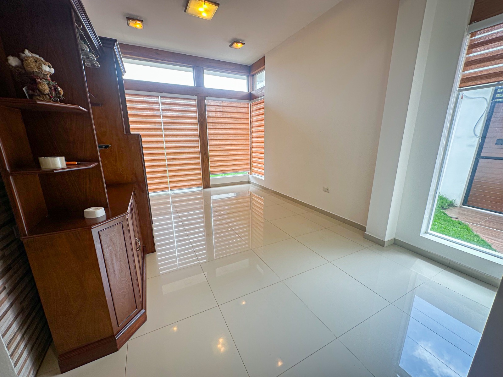 Hermosa Casa en venta Barrio Hamacas - entre 3er y 4to anillo - Photo 8