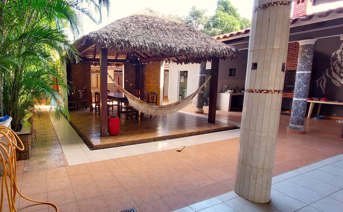 Amplia casa en venta Santos Dumond 6to anillo - Photo 14