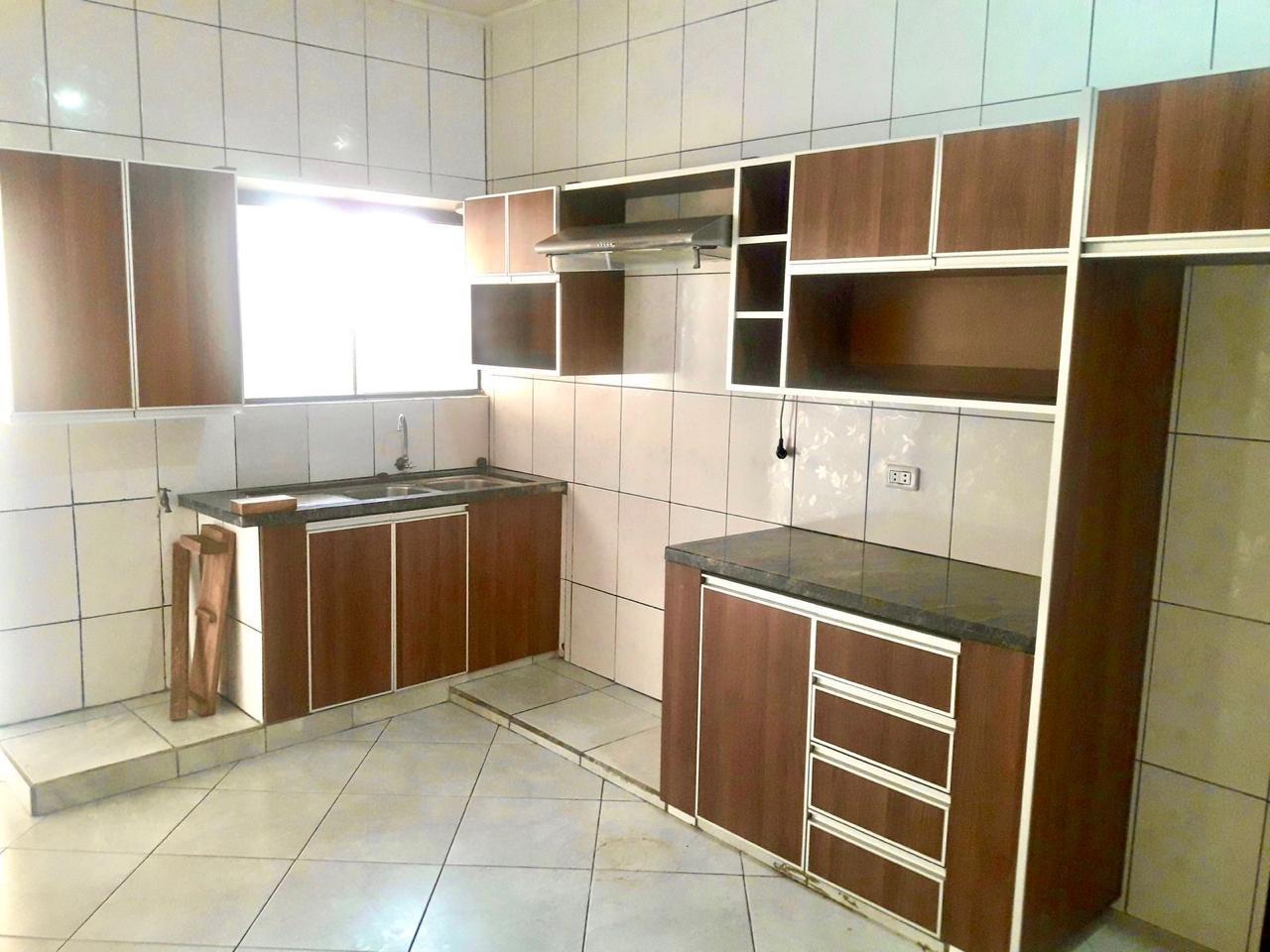 Casa comercial de 3 plantas en zona Mercado Abasto y sobre avenida - Photo 16