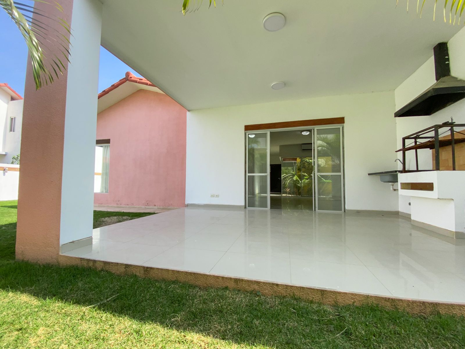 Casa En venta O Alquier En El Urubo Condominio Santa Cruz De La Colina - Photo 12