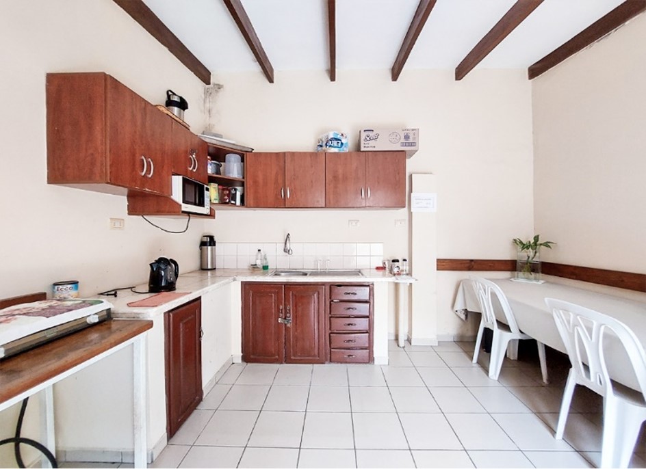 Showroom,galpon,local Comercial Y Oficinas En Venta - Photo 12