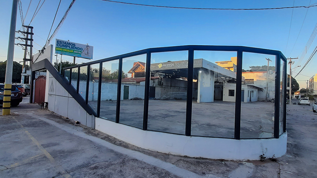 Showroom,galpon,local Comercial Y Oficinas En Venta - Photo 17