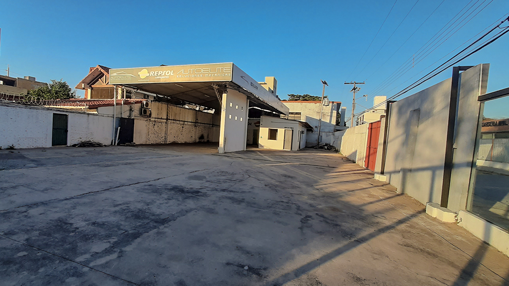 Showroom,galpon,local Comercial Y Oficinas En Venta - Photo 20