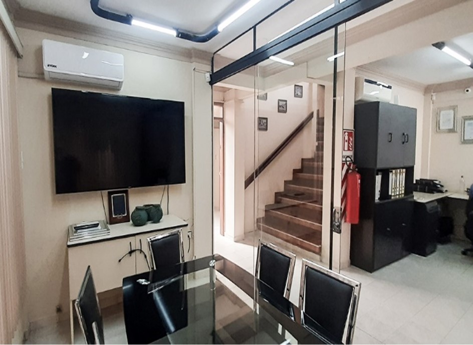 Showroom,galpon,local Comercial Y Oficinas En Venta - Photo 5