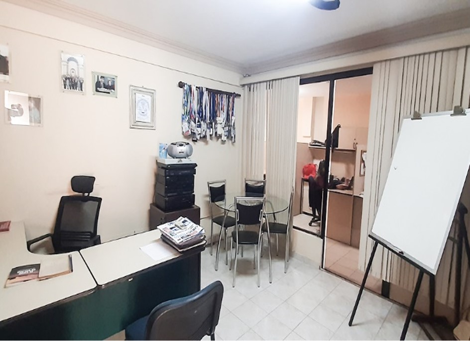 Showroom,galpon,local Comercial Y Oficinas En Venta - Photo 7