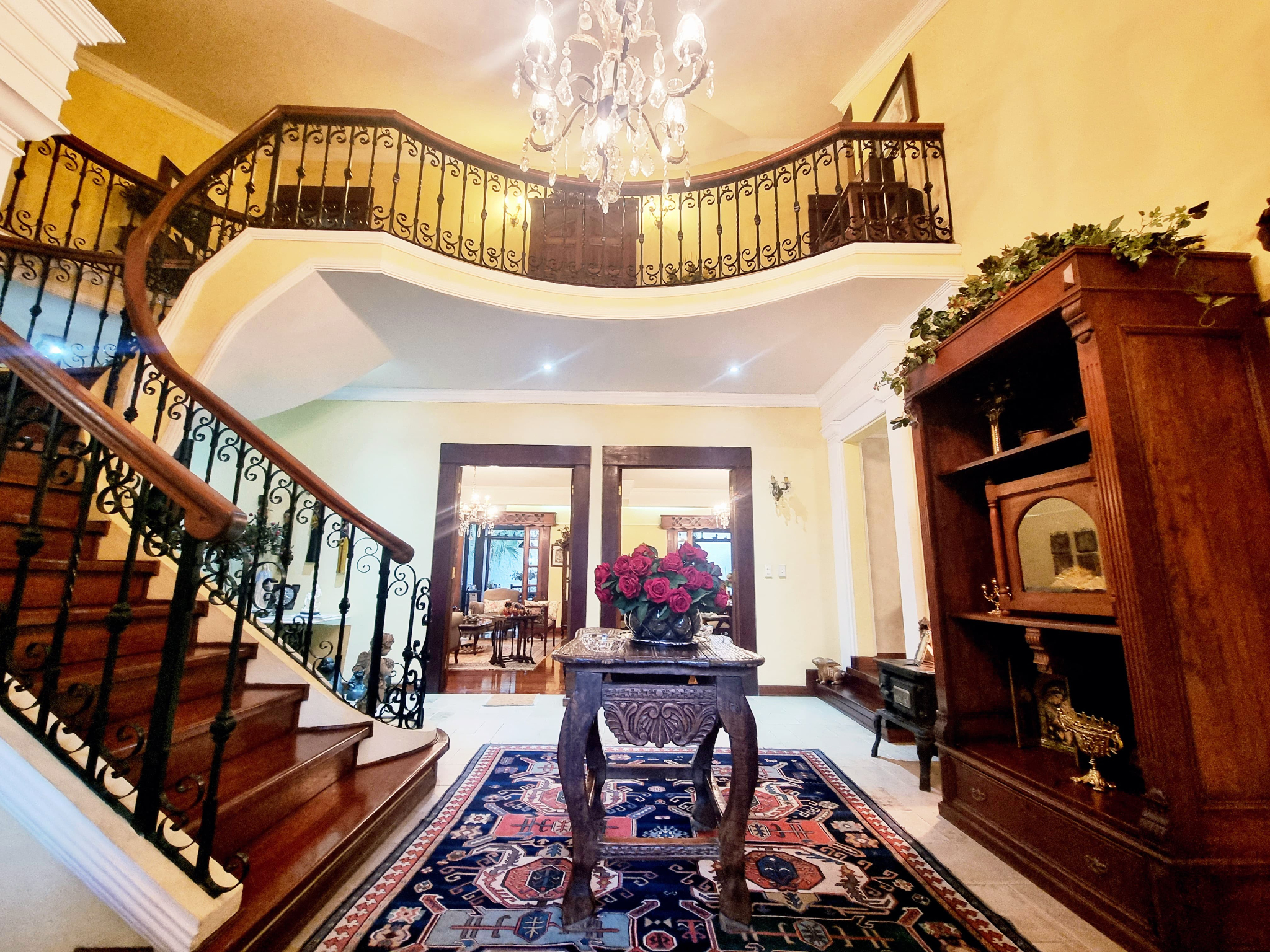 En Venta! Lujosa casa en Equipetrol Norte - Photo 14