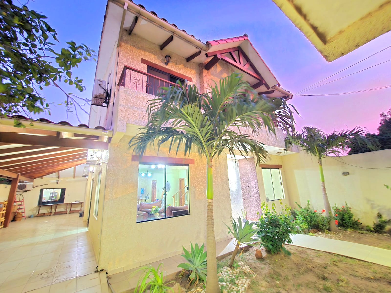 Inmueble # 407 CASA EN VENTA, Av. Virgen de Cotoca