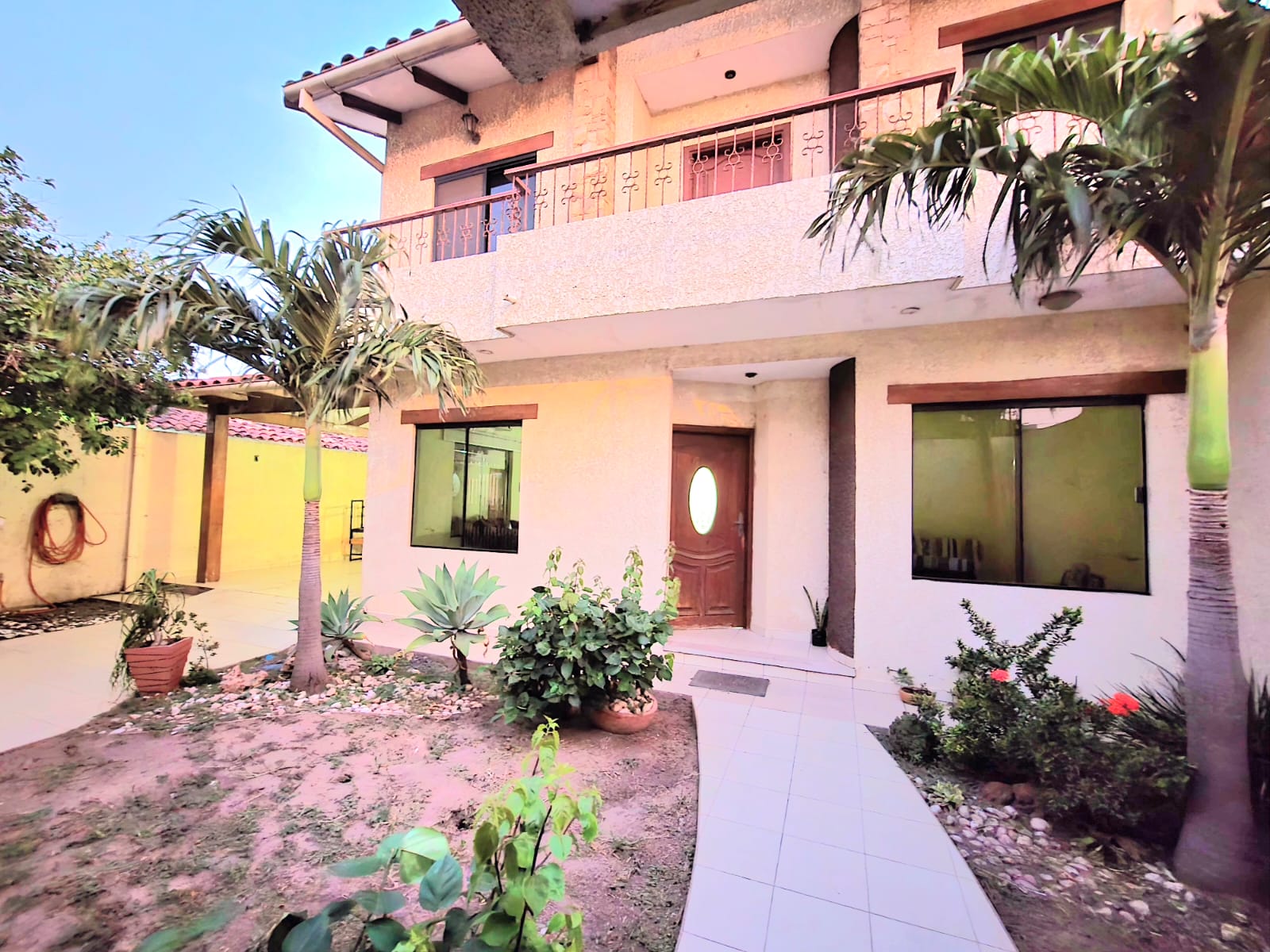 Inmueble # 407 CASA EN VENTA, Av. Virgen de Cotoca - Photo 2