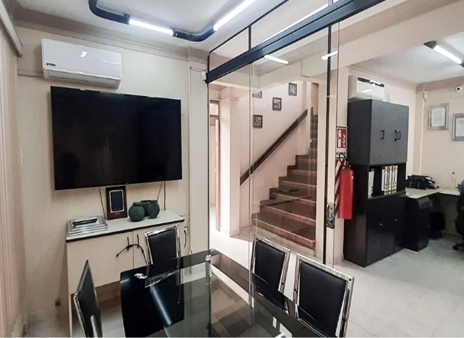 VENTA TERRENO CON SHOWROOM CON TINGLADO - Photo 2