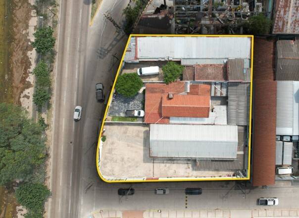 VENTA TERRENO CON SHOWROOM CON TINGLADO - Photo 5