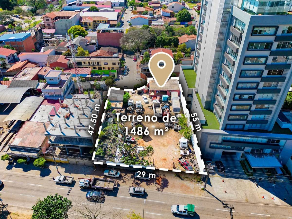 Terreno en venta sobre el 4to anillo - Uso de suelo mixto - Photo 2