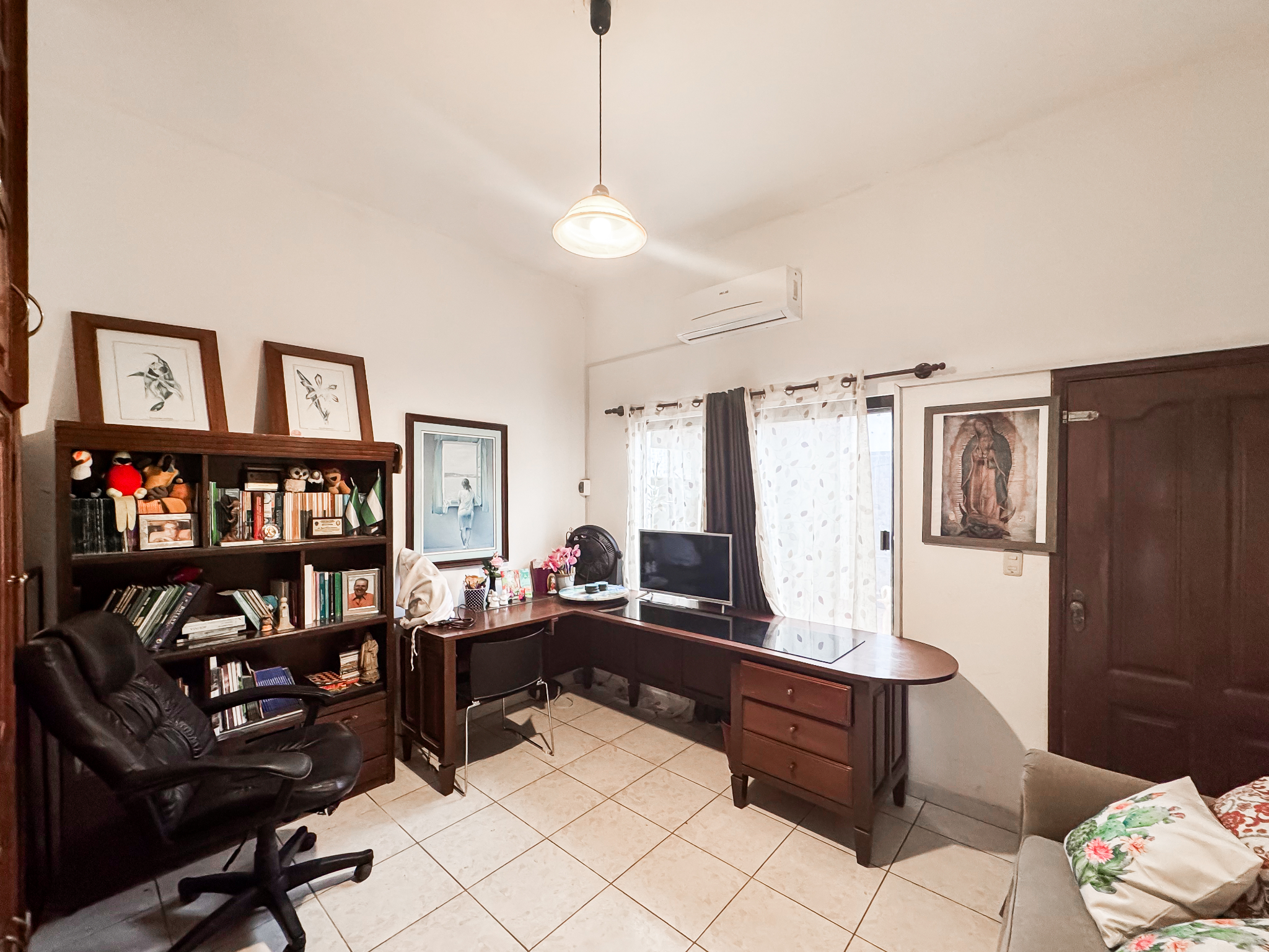 LA GUARDIA, CASA QUINTA A 1 CUADRA DE LA DOBLE VÍA - EN VENTA - Photo 11