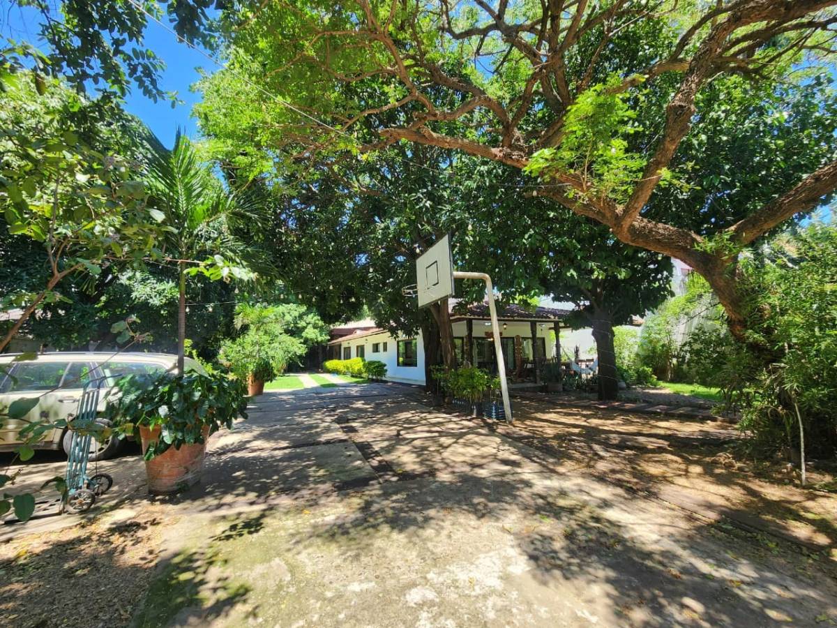 Casa a precio de Terreno en Venta Zona Sur - Mercado El Trompillo - Photo 14