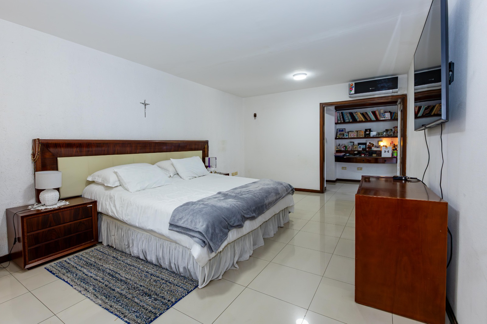 En Venta! Lujosa Casa en Condominio Barrio Norte - Photo 11