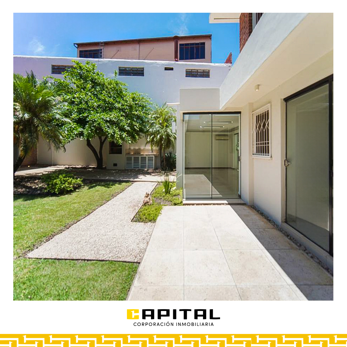 AMPLIA CASA EN VENTA SOBRE CALLE SUCRE – A UNA CUADRA DEL 1ER ANILLO - Photo 18
