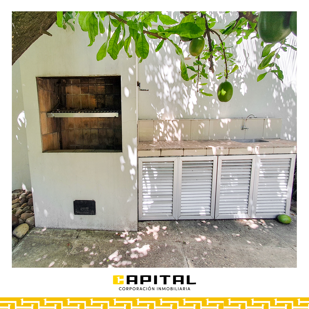 AMPLIA CASA EN VENTA SOBRE CALLE SUCRE – A UNA CUADRA DEL 1ER ANILLO - Photo 19