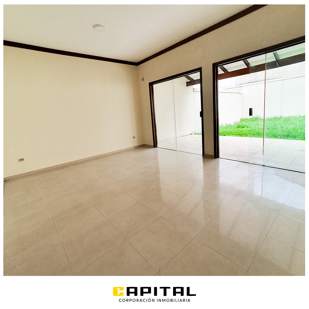 CASA EN VENTA – ZONA AV. ROCA Y CORONADO - Photo 3