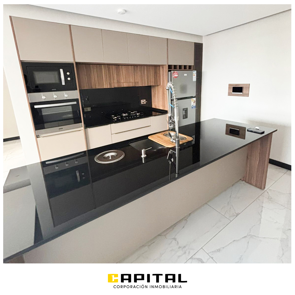 DEPARTAMENTO en Venta LUJOSO CONDOMINIO SKY MOON - Photo 3