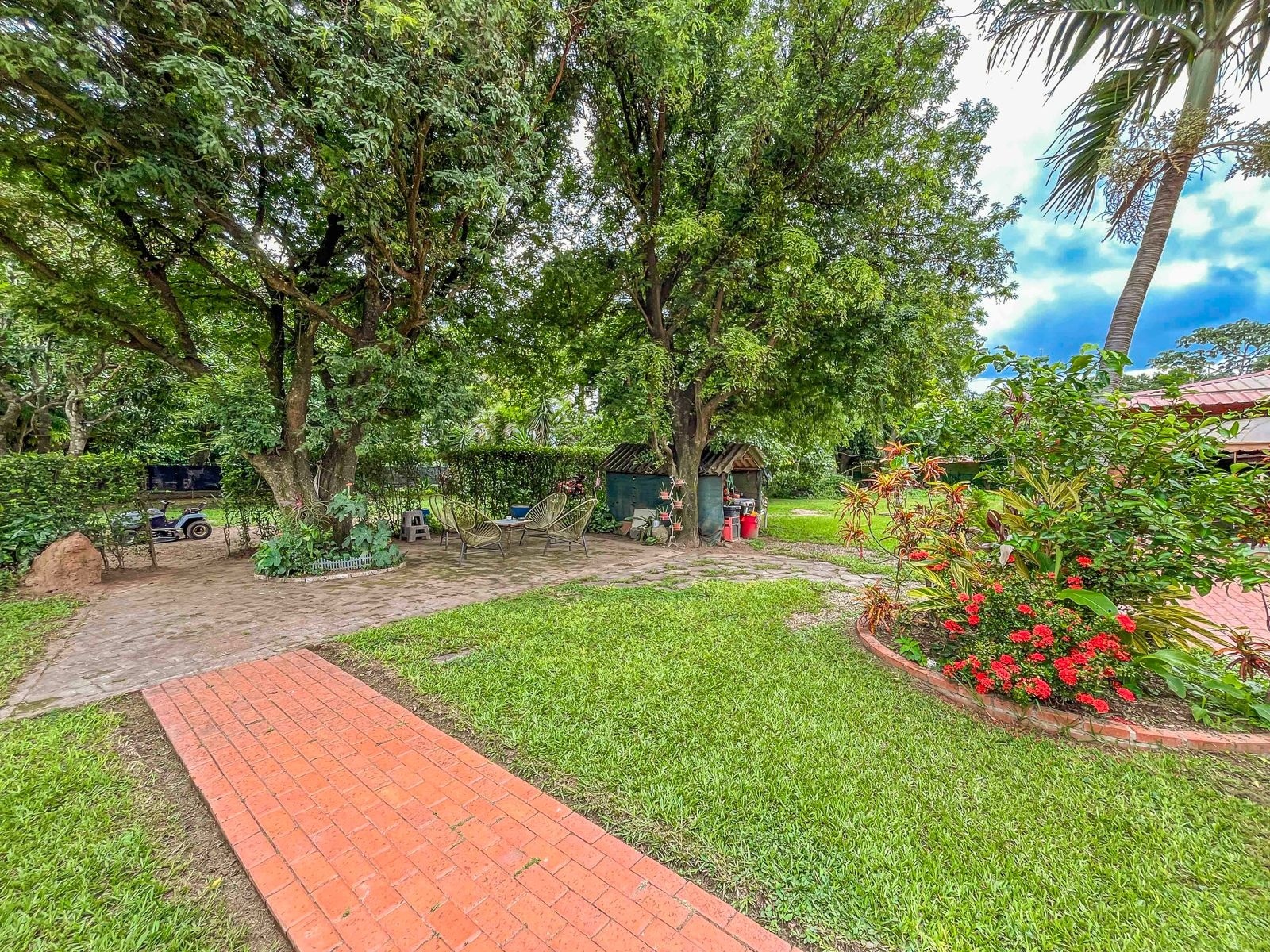 HERMOSA QUINTA EN VENTA EN WARNES - Photo 19