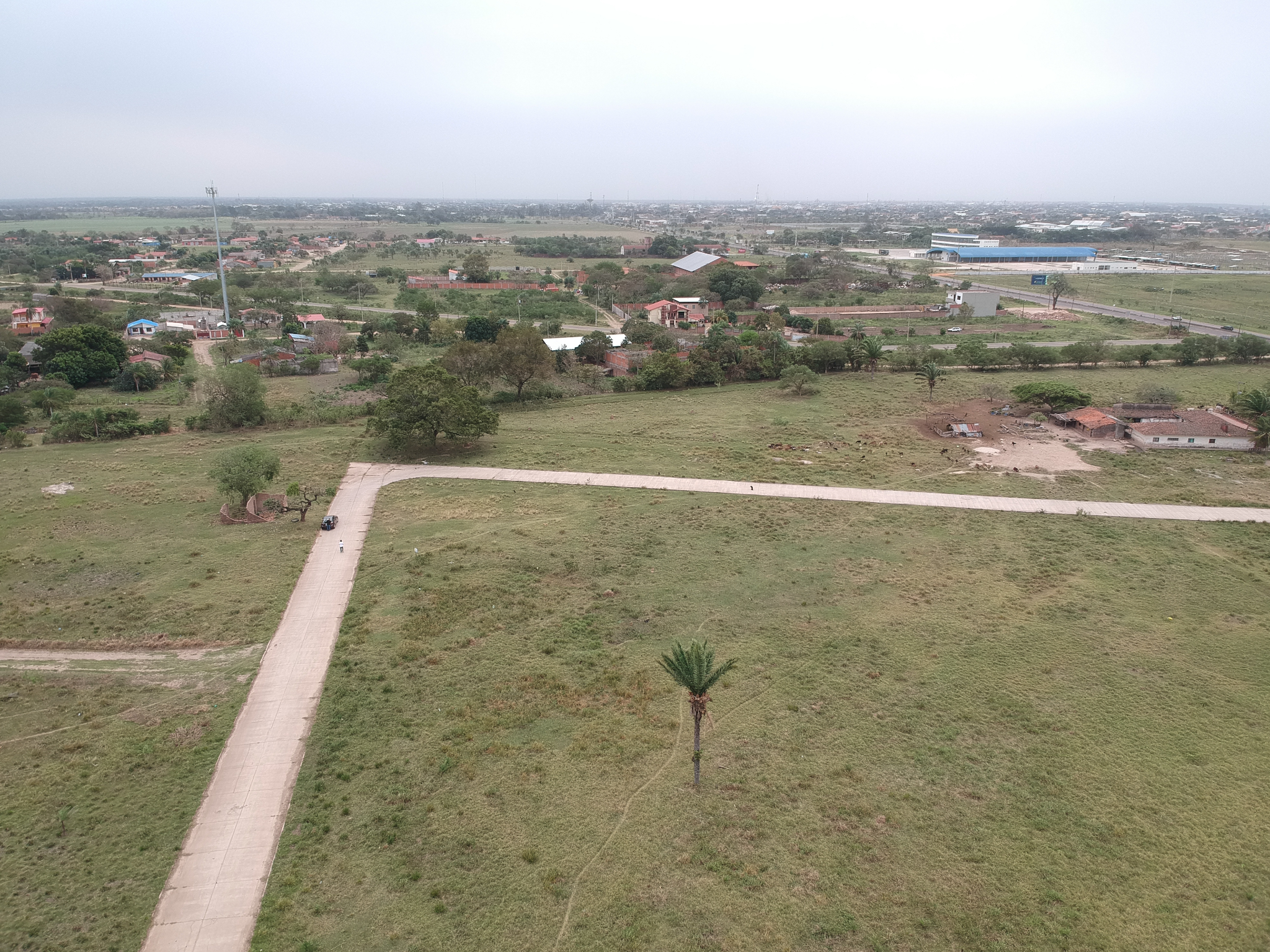 TERRENO EN VENTA - URBANIZACION CELINA III - CARRETERA A MONTERO