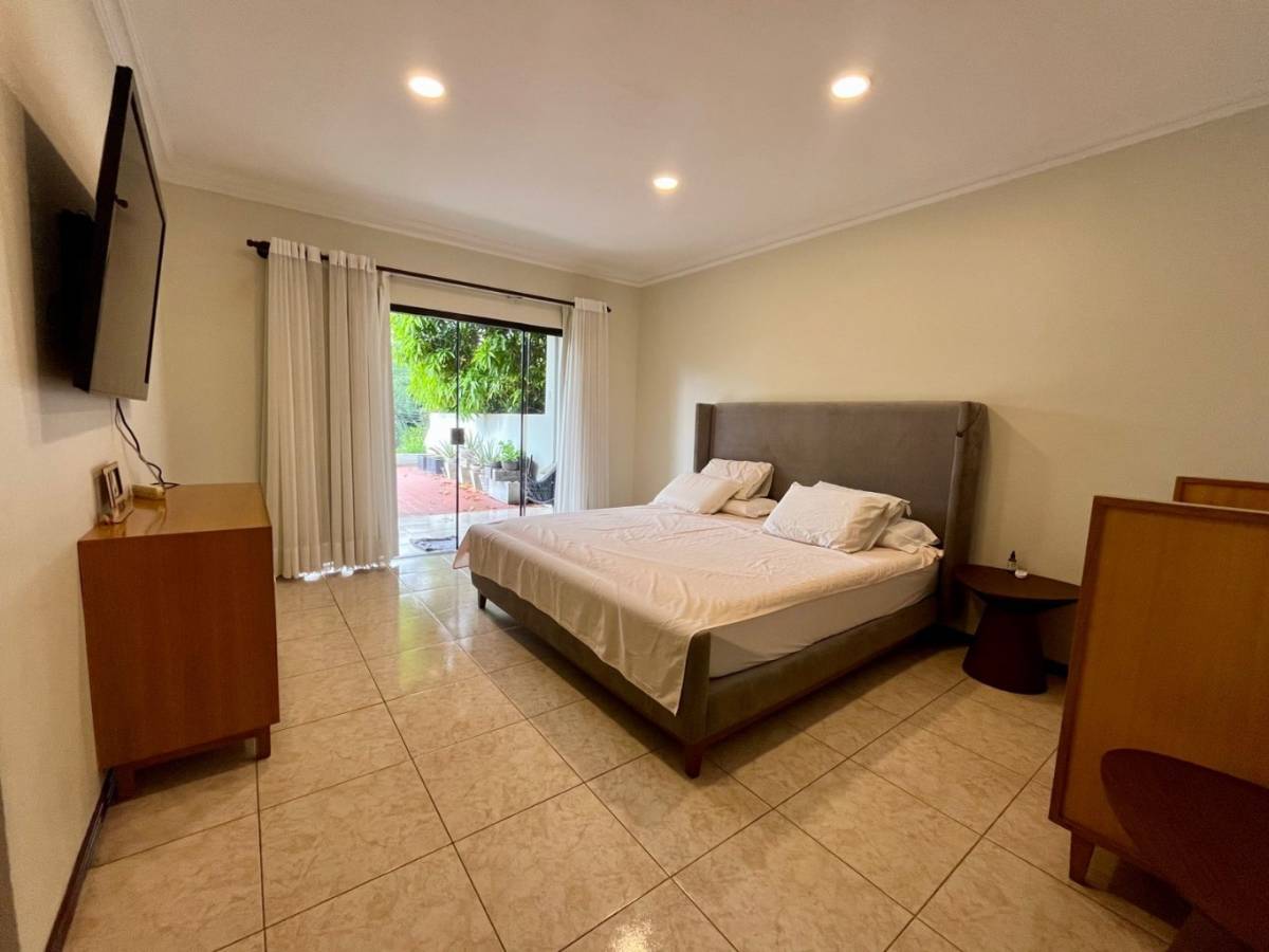 Casa en Venta – 2do Anillo | Zona Gimnasio Reyes - Photo 8