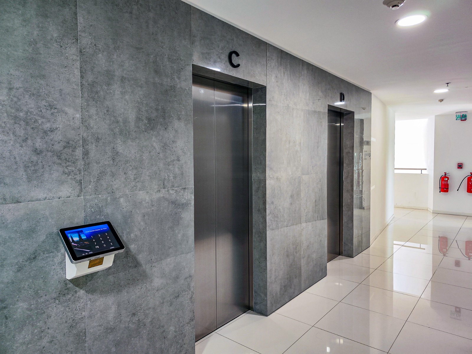 Oficina en Equipetrol - Photo 18