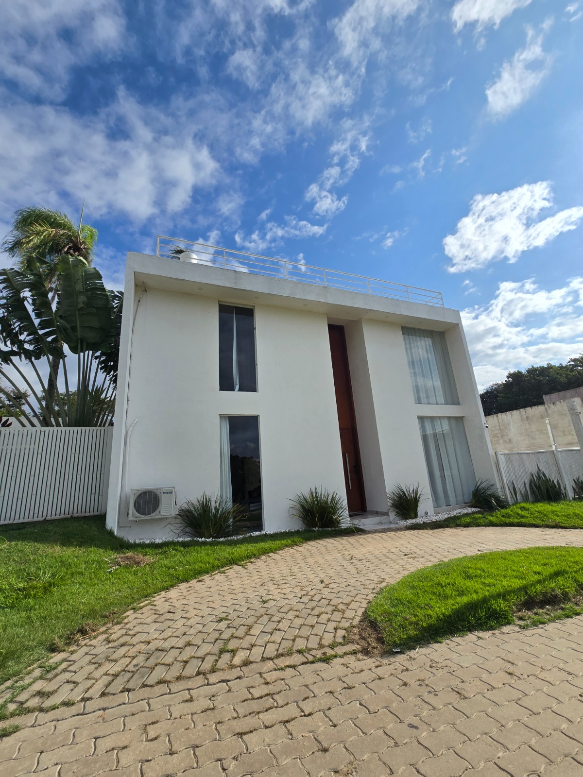 CASA EN EL URUBÓ EXCLUSIVA